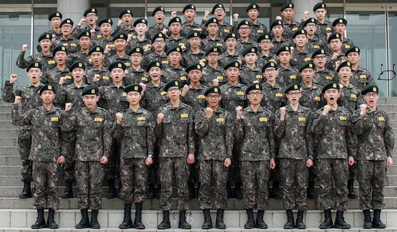 기재실의 탕아 조민국 훈련병의 병맛 인증 떼샷.